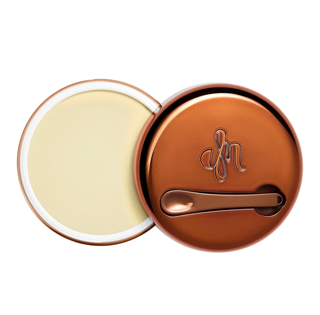 Danessa Myricks | Yummy Skin Blurring Balm Powder | Translucent