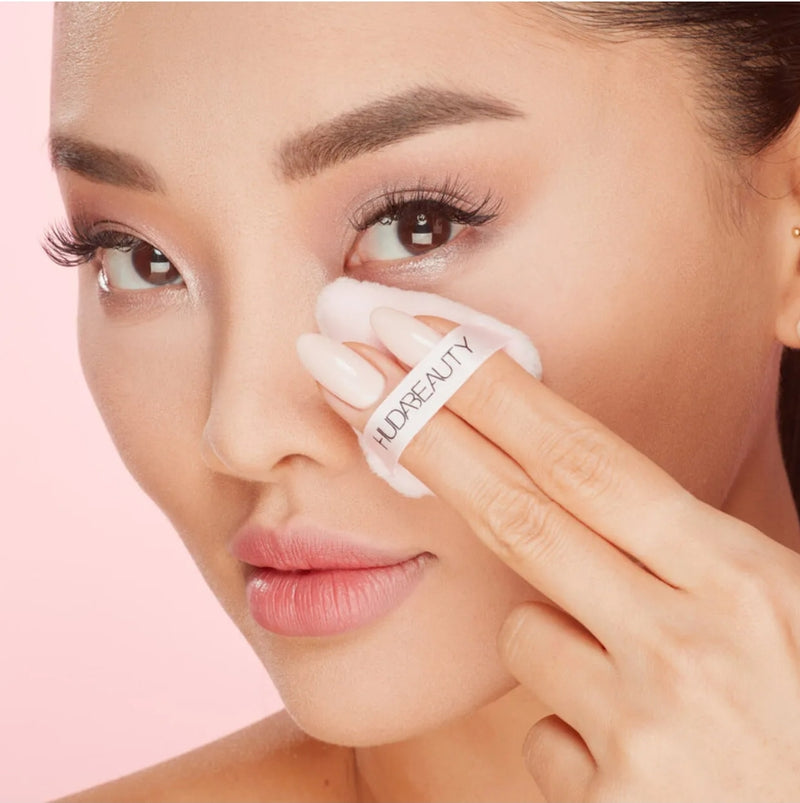 Huda Beauty Mini Powder Puff Set Tulips.Love.Lashes